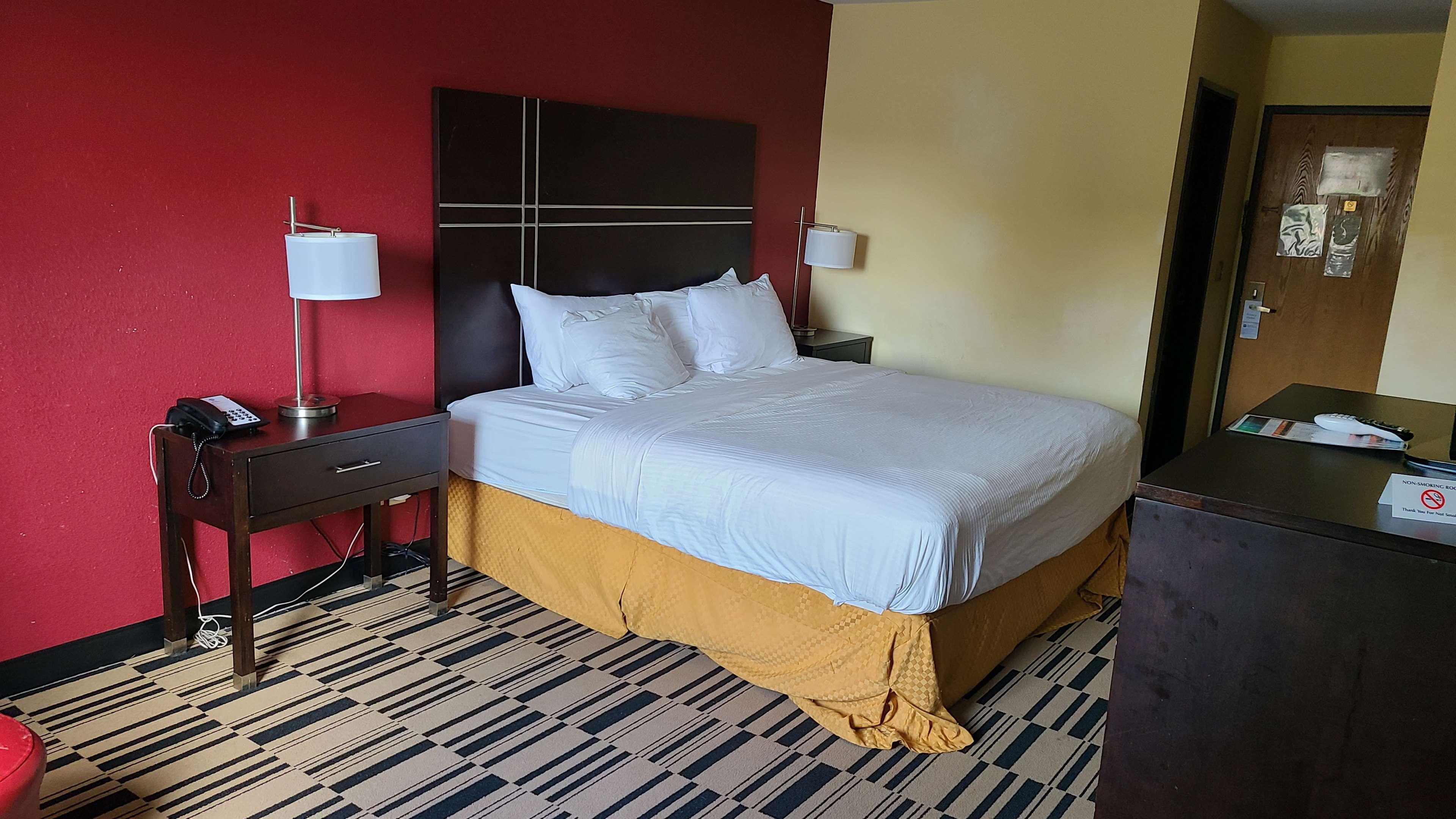Best Western Shippensburg Bagian luar foto